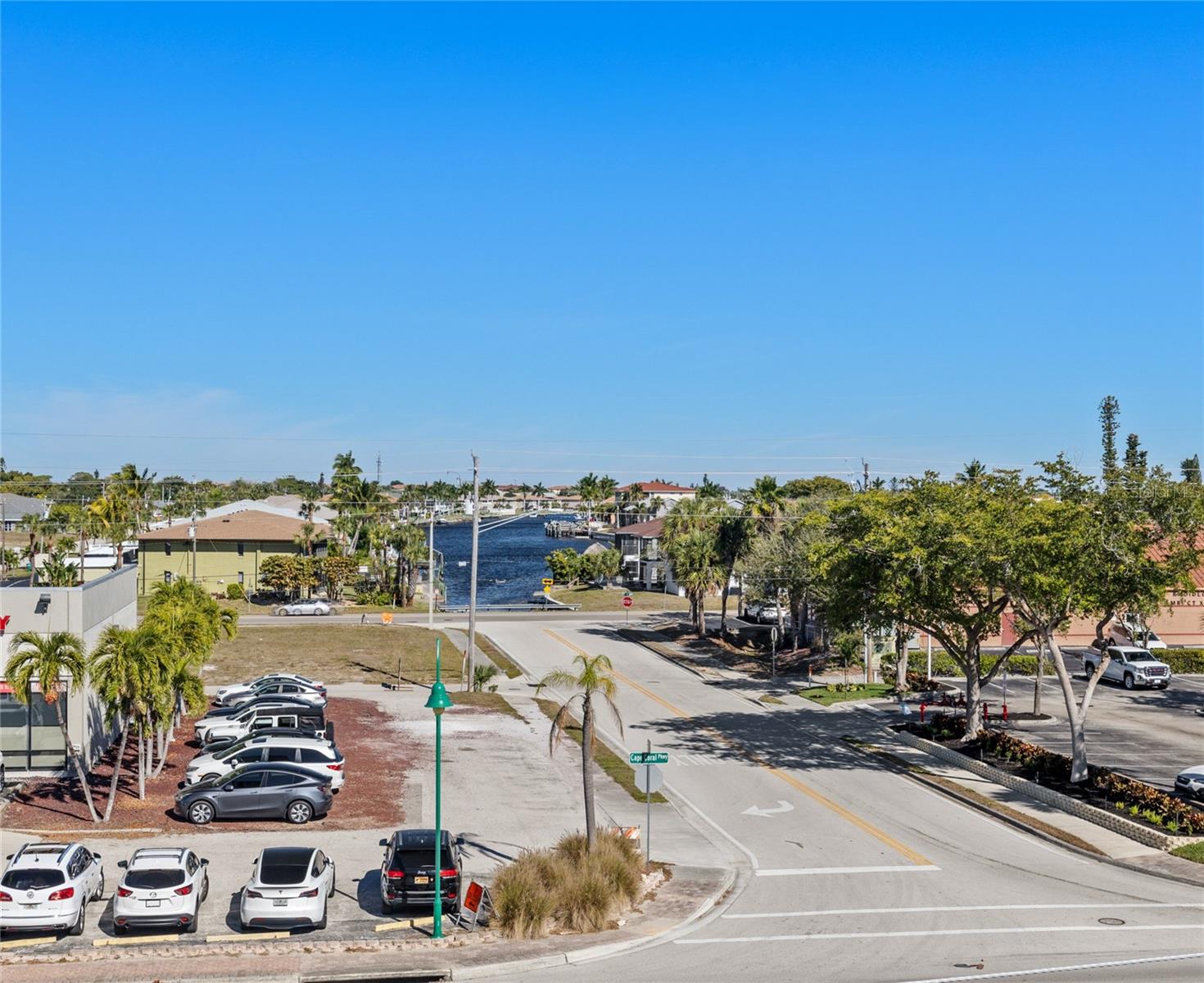 Image 48 of 50 For 4803 Sunset Court 304