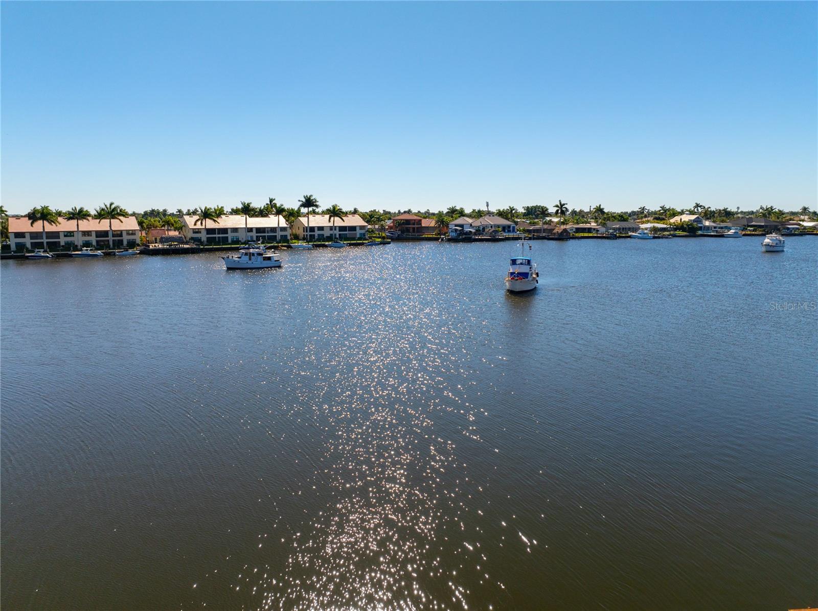 Image 6 of 50 For 4803 Sunset Court 304