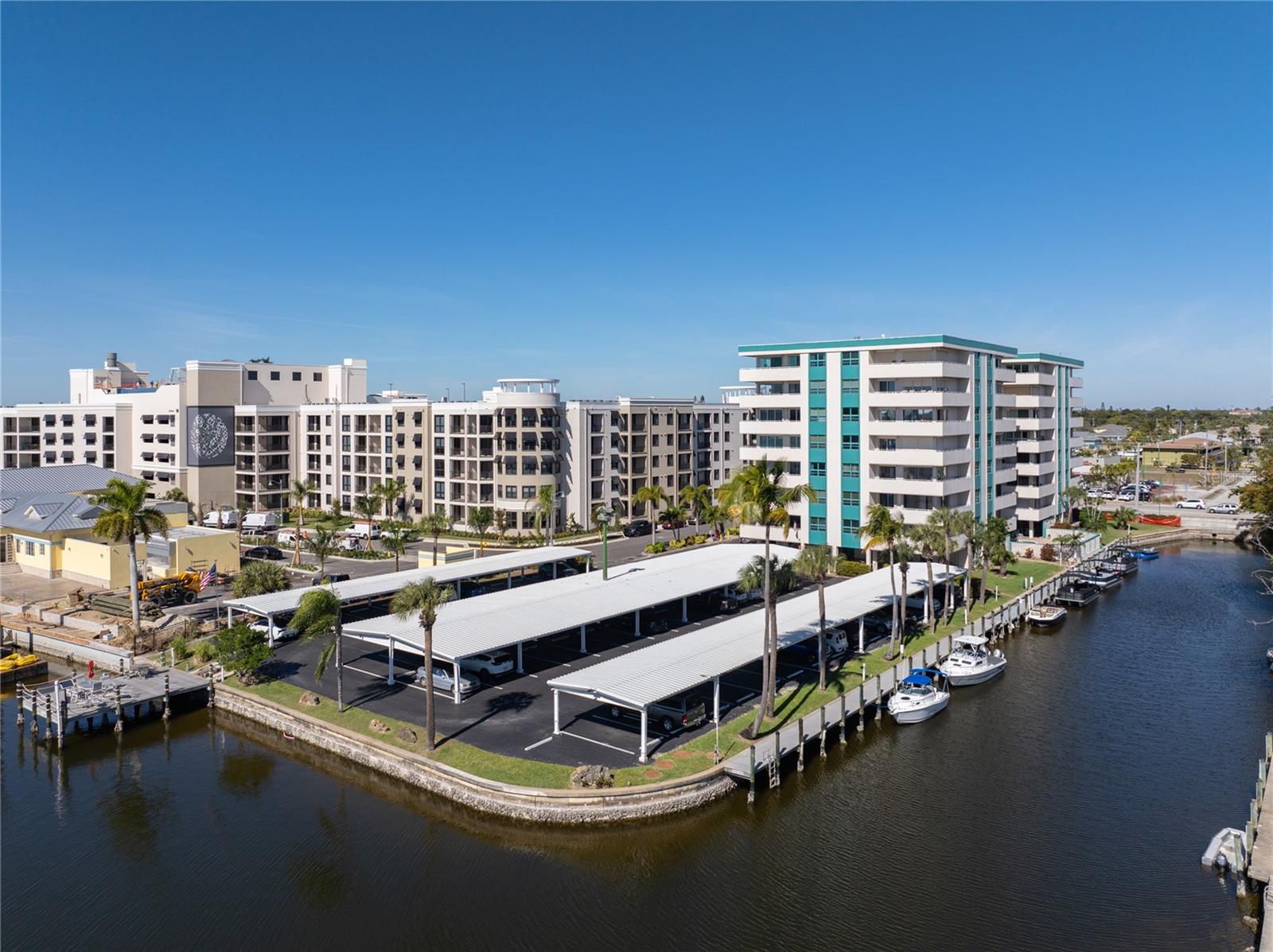 Image 7 of 50 For 4803 Sunset Court 304