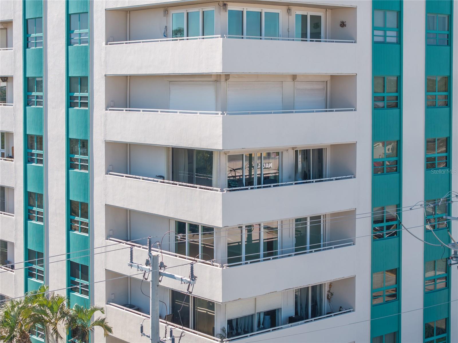 Image 8 of 50 For 4803 Sunset Court 304