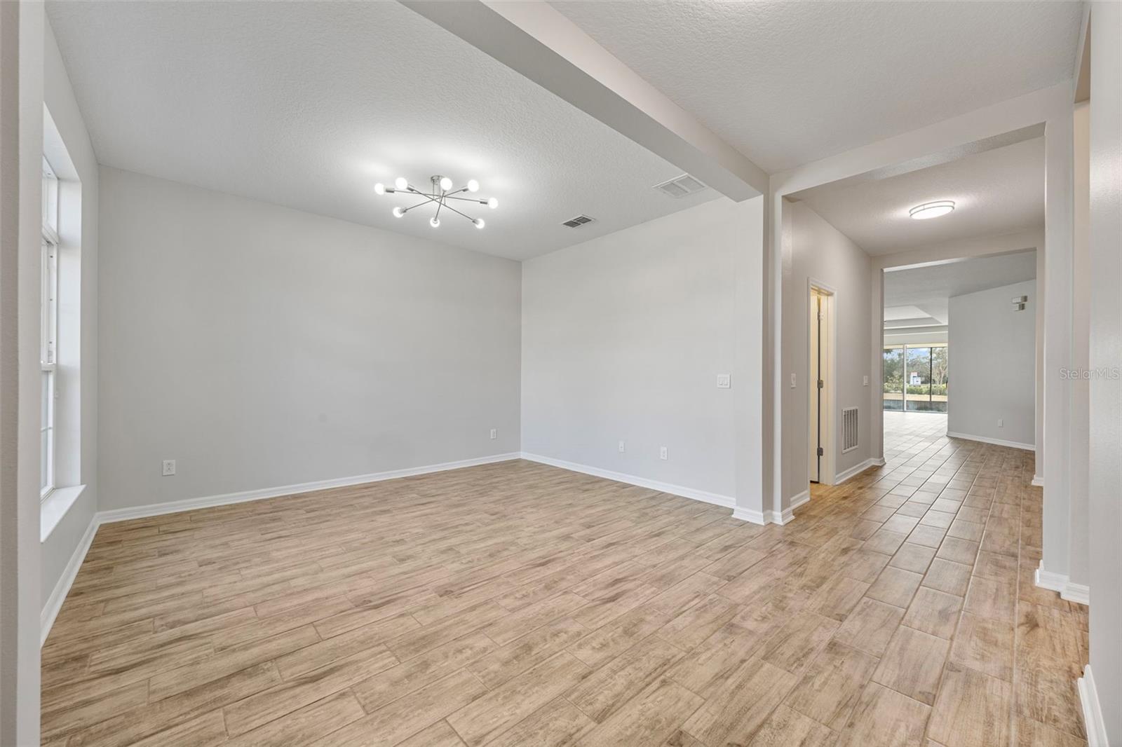 Image 15 of 69 For 5356 Ragusa Loop