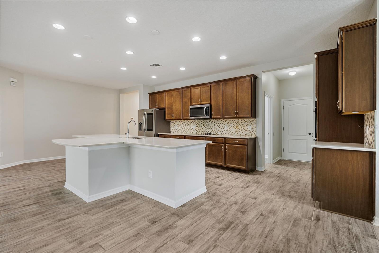 Image 27 of 69 For 5356 Ragusa Loop