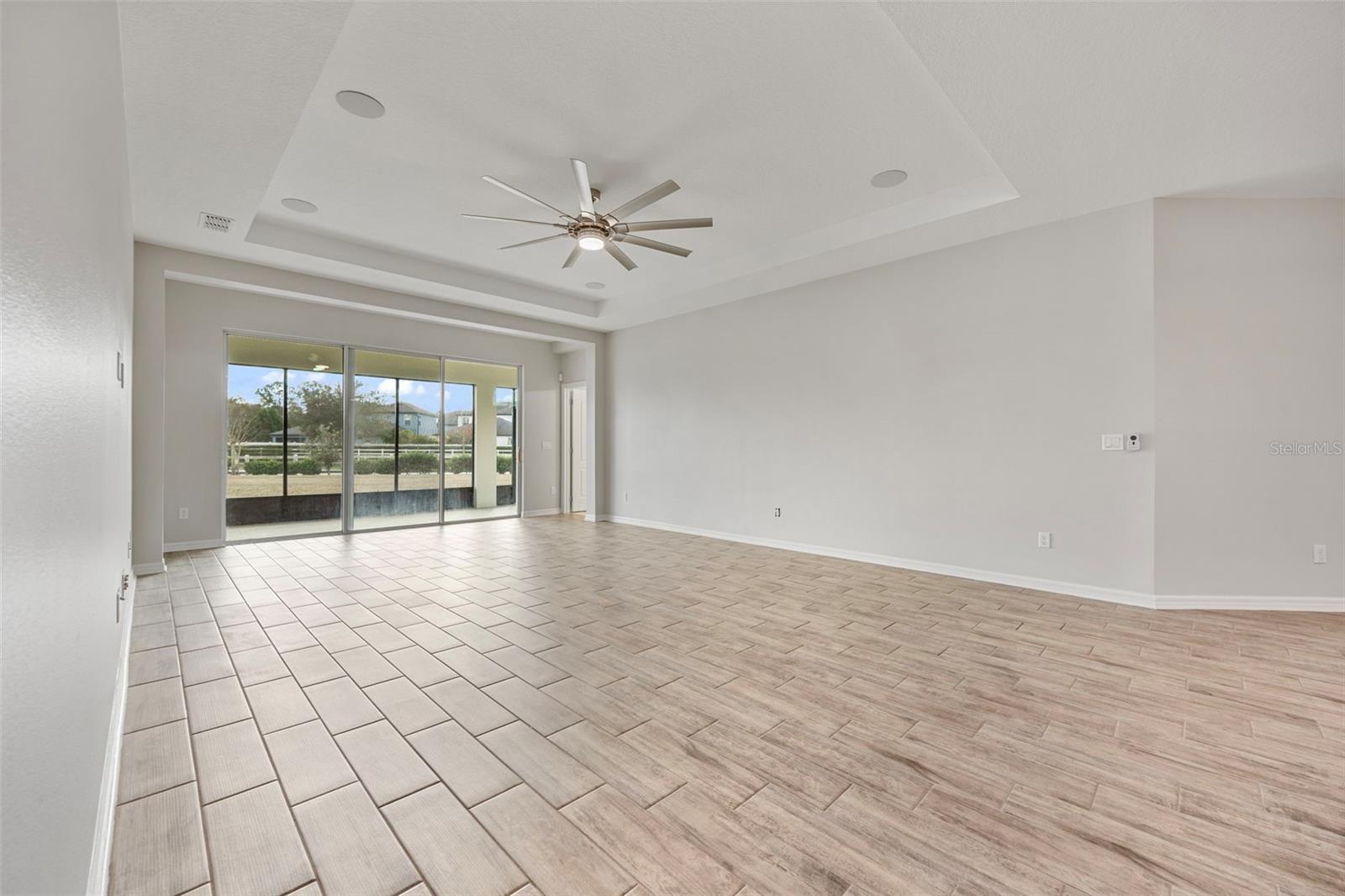 Image 32 of 69 For 5356 Ragusa Loop