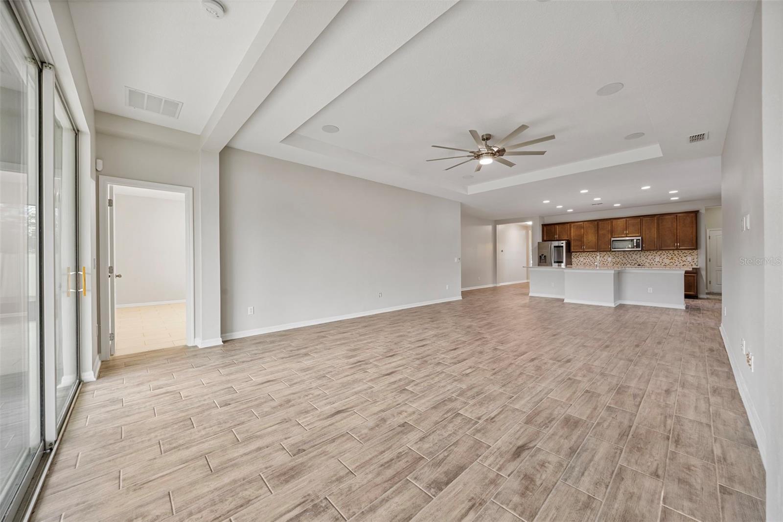 Image 36 of 69 For 5356 Ragusa Loop