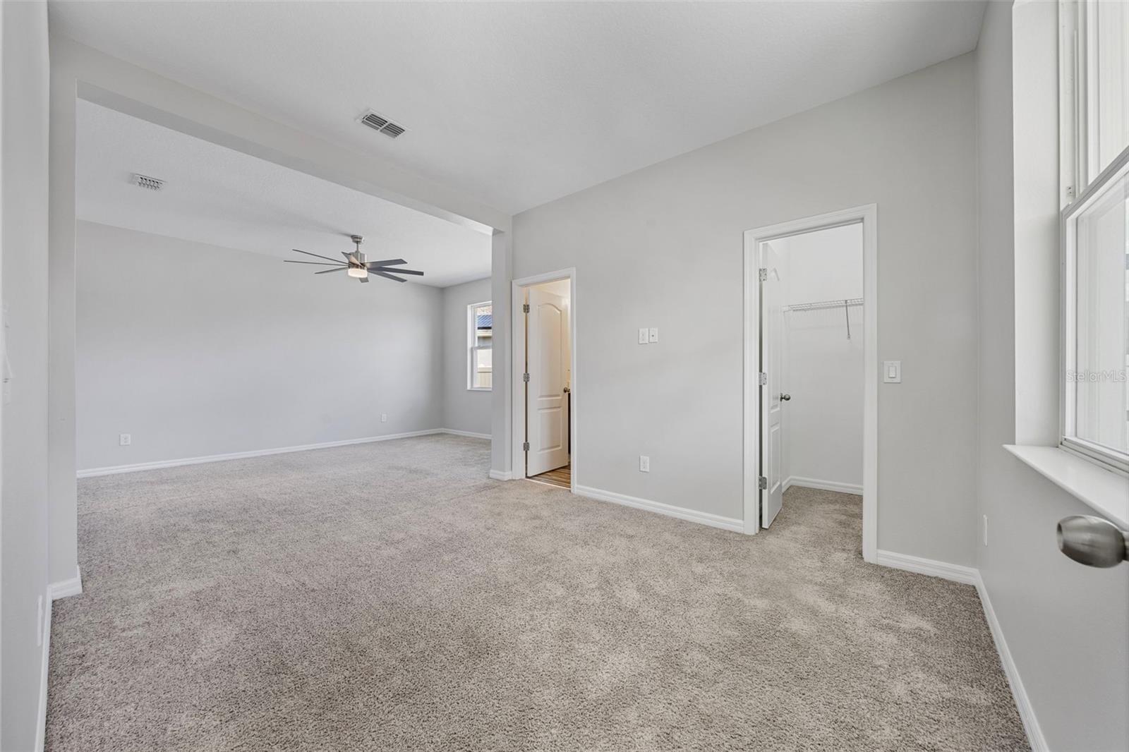 Image 44 of 69 For 5356 Ragusa Loop