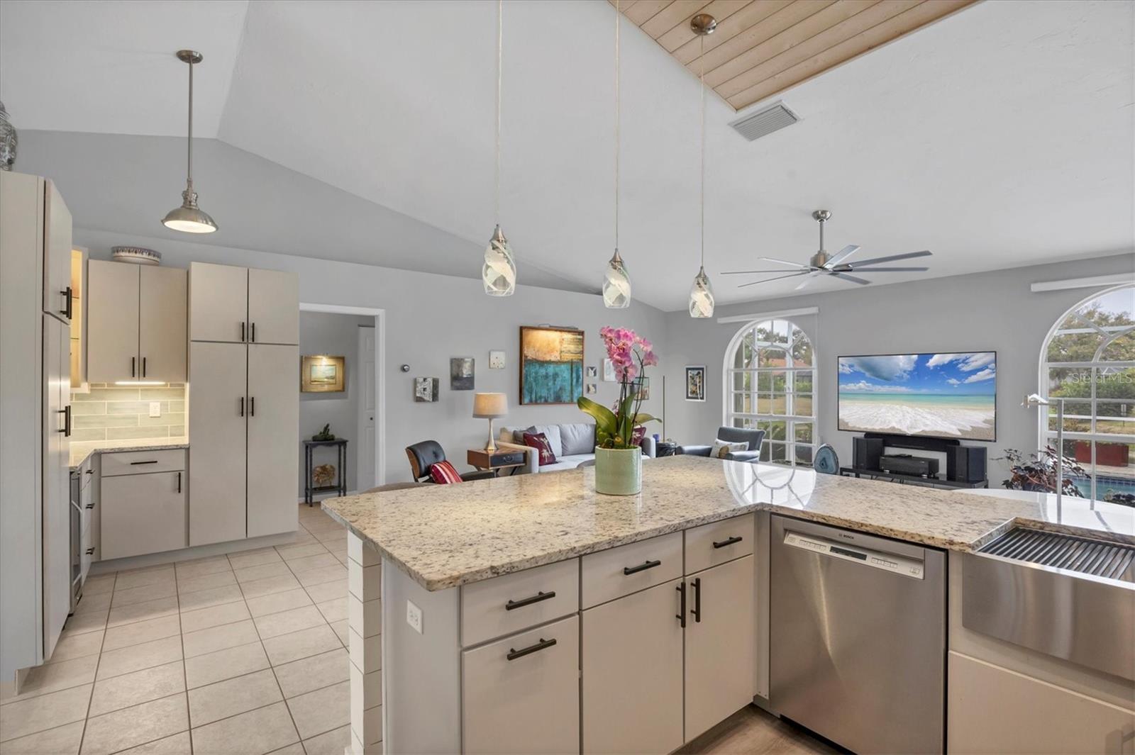 Image 21 of 46 For 4617 Hamlets Grove Drive