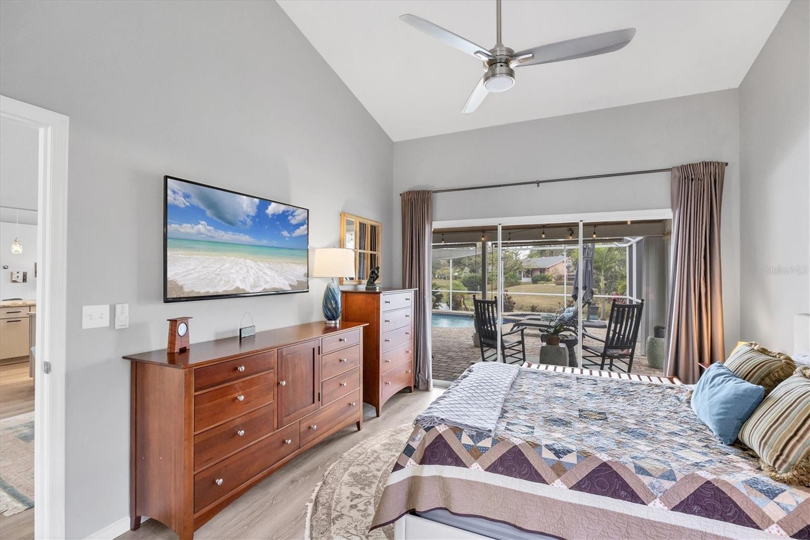 Image 29 of 46 For 4617 Hamlets Grove Drive