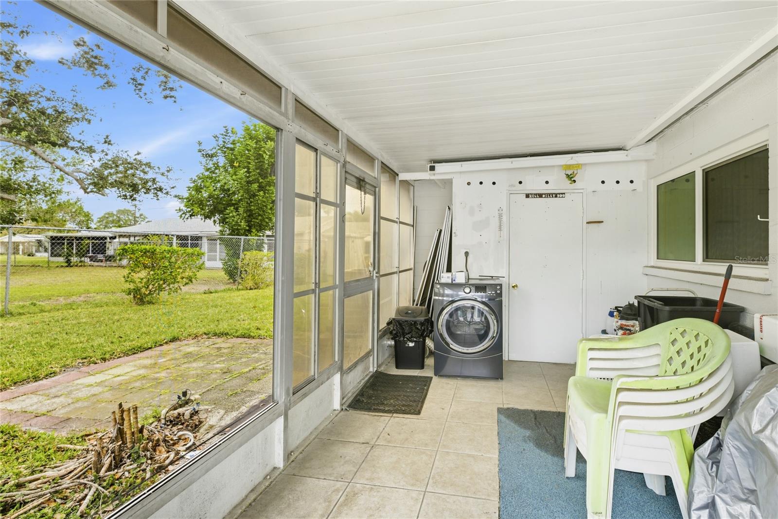 Image 17 of 25 For 6067 Arlene Way 5