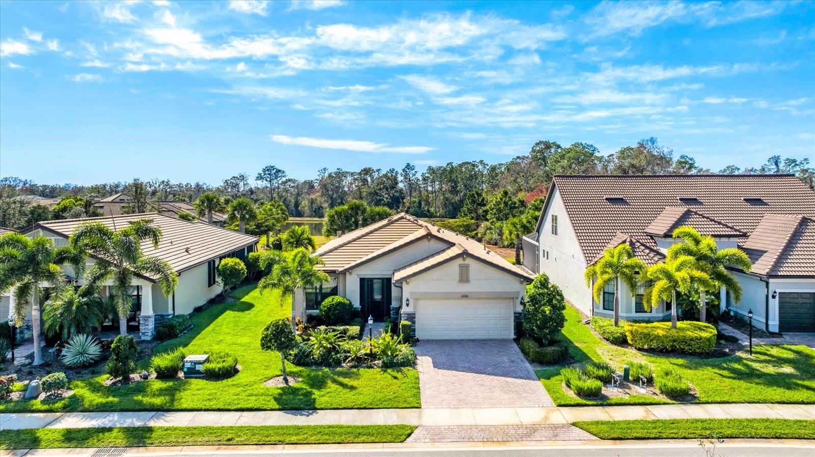 Image 4 of 83 For 16748 Blackwater Terrace