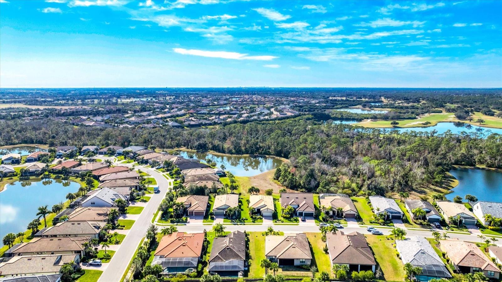 Image 43 of 83 For 16748 Blackwater Terrace