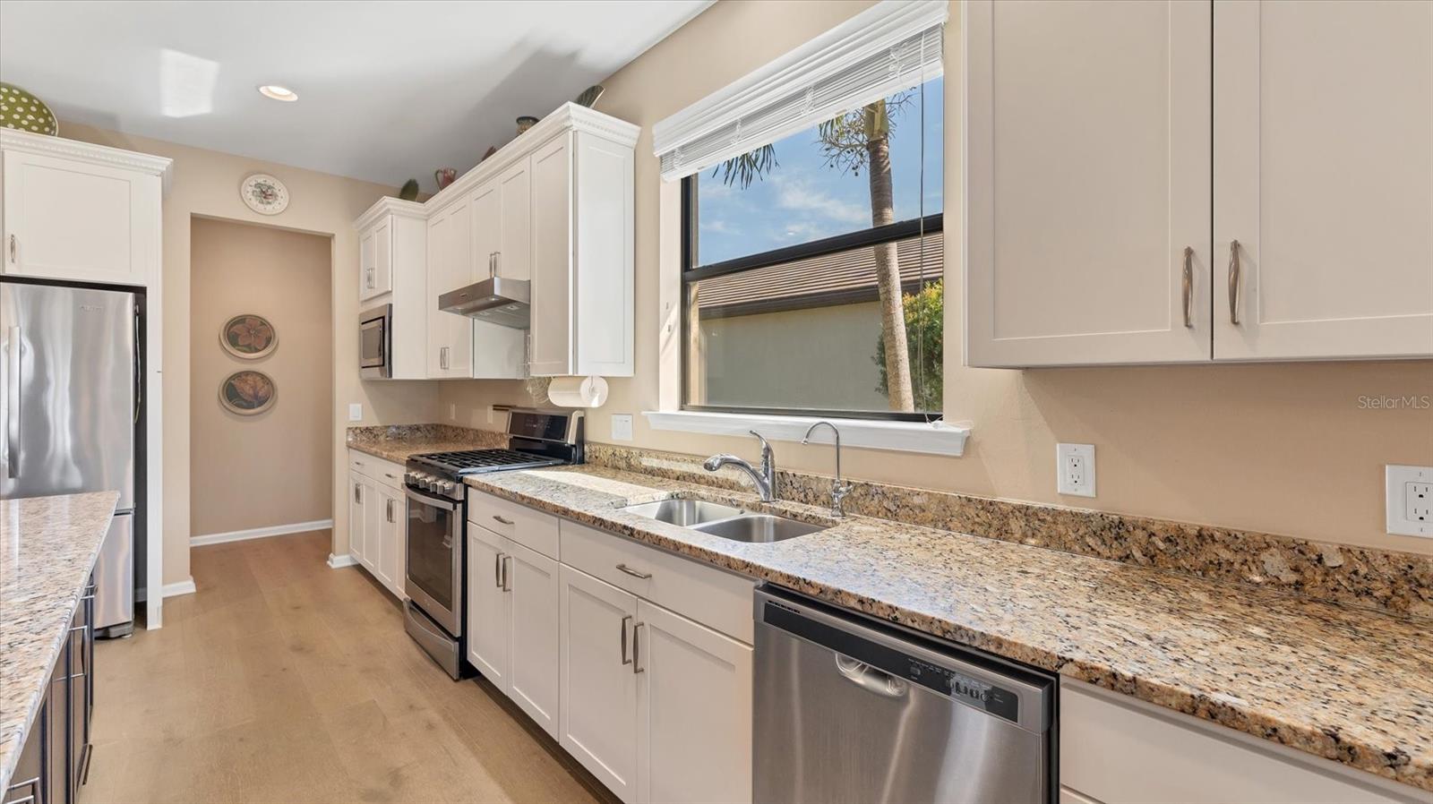 Image 9 of 83 For 16748 Blackwater Terrace