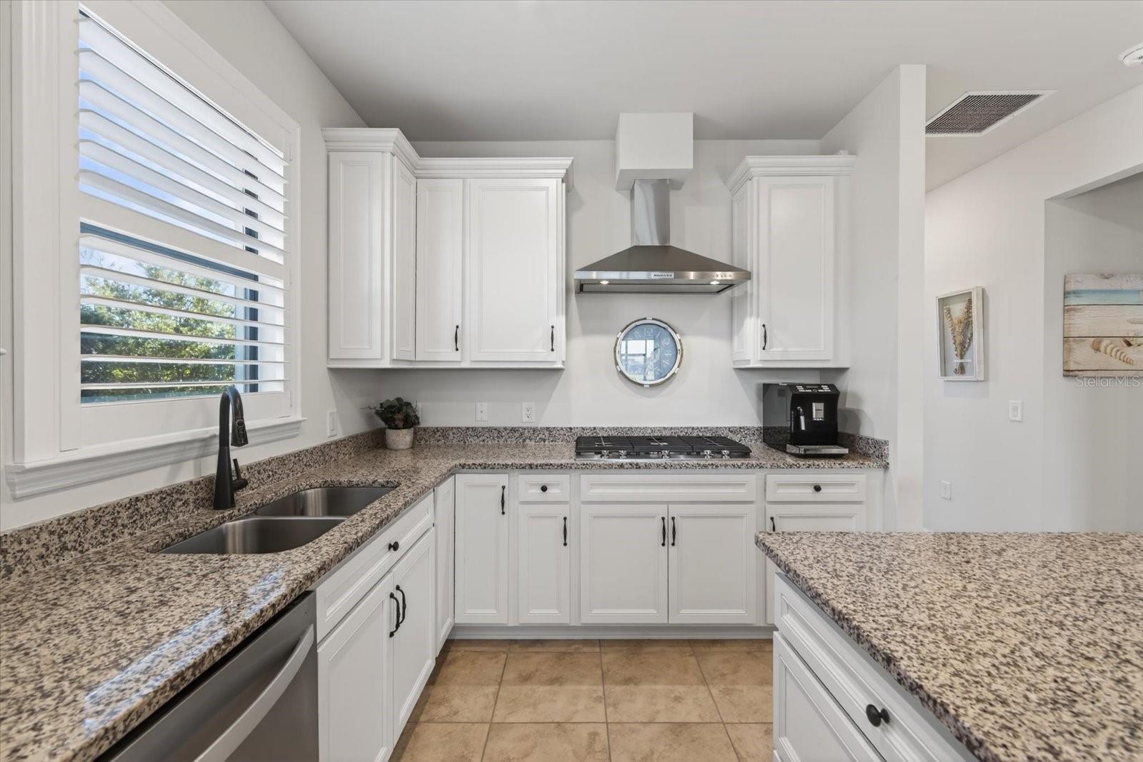 Image 17 of 95 For 17725 Northwood Pl.