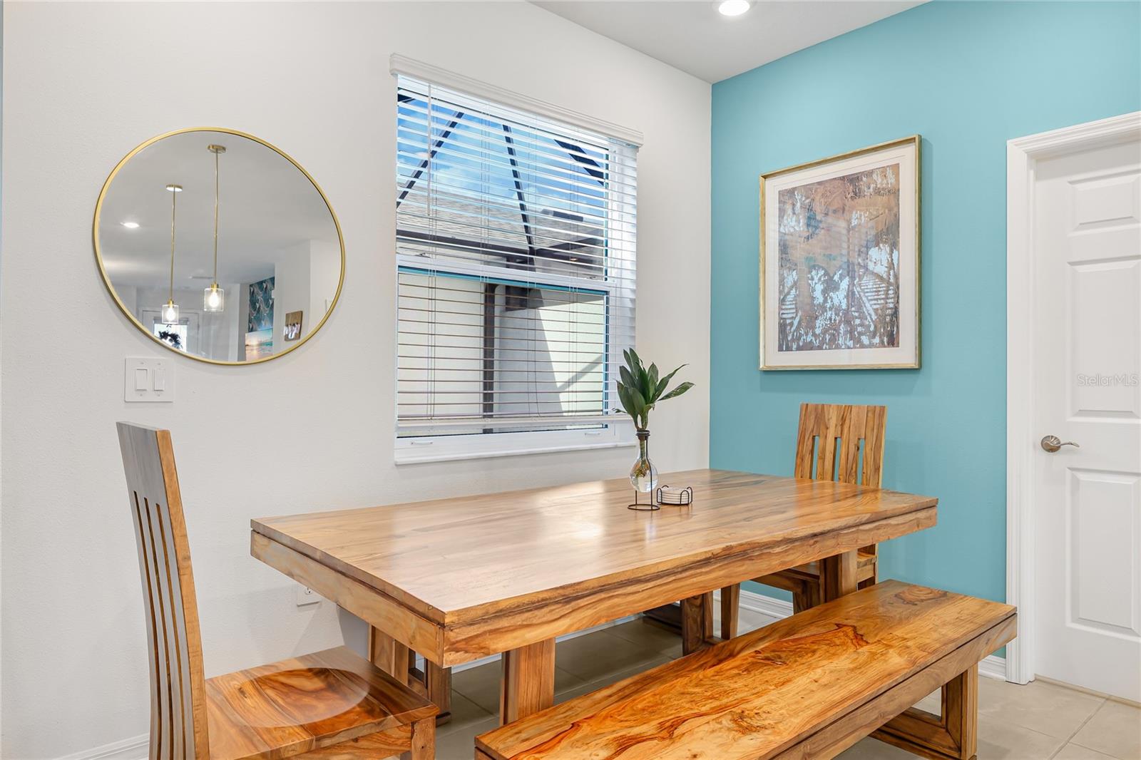 Image 11 of 62 For 1808 Fender Lane