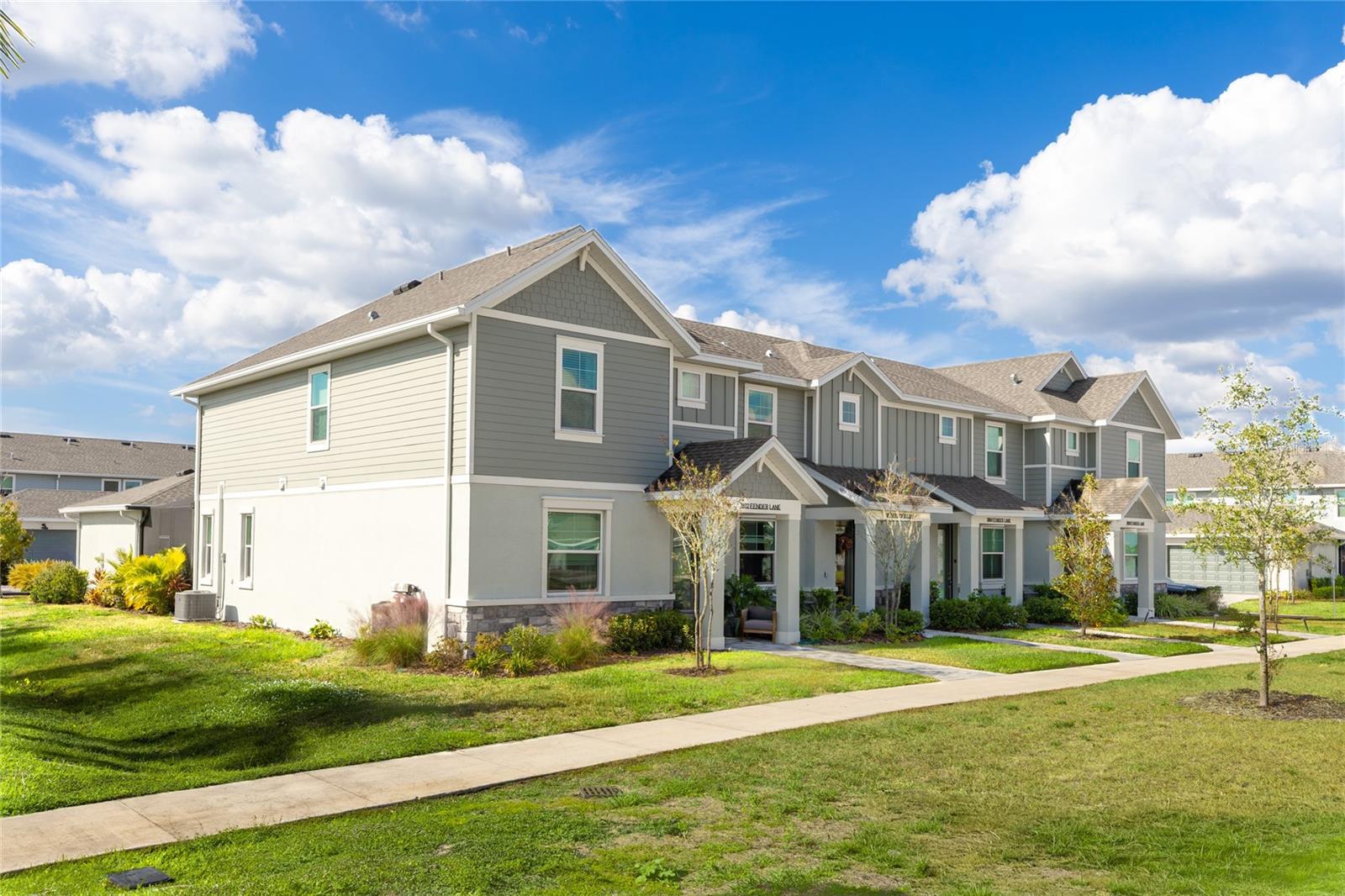 Image 25 of 62 For 1808 Fender Lane