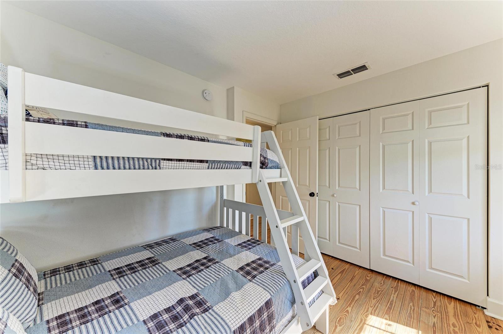 Image 18 of 39 For 2308 Canasta Drive