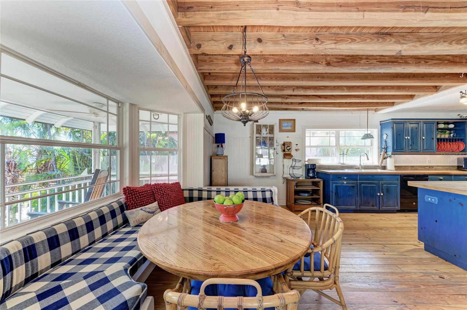 Image 9 of 39 For 2308 Canasta Drive