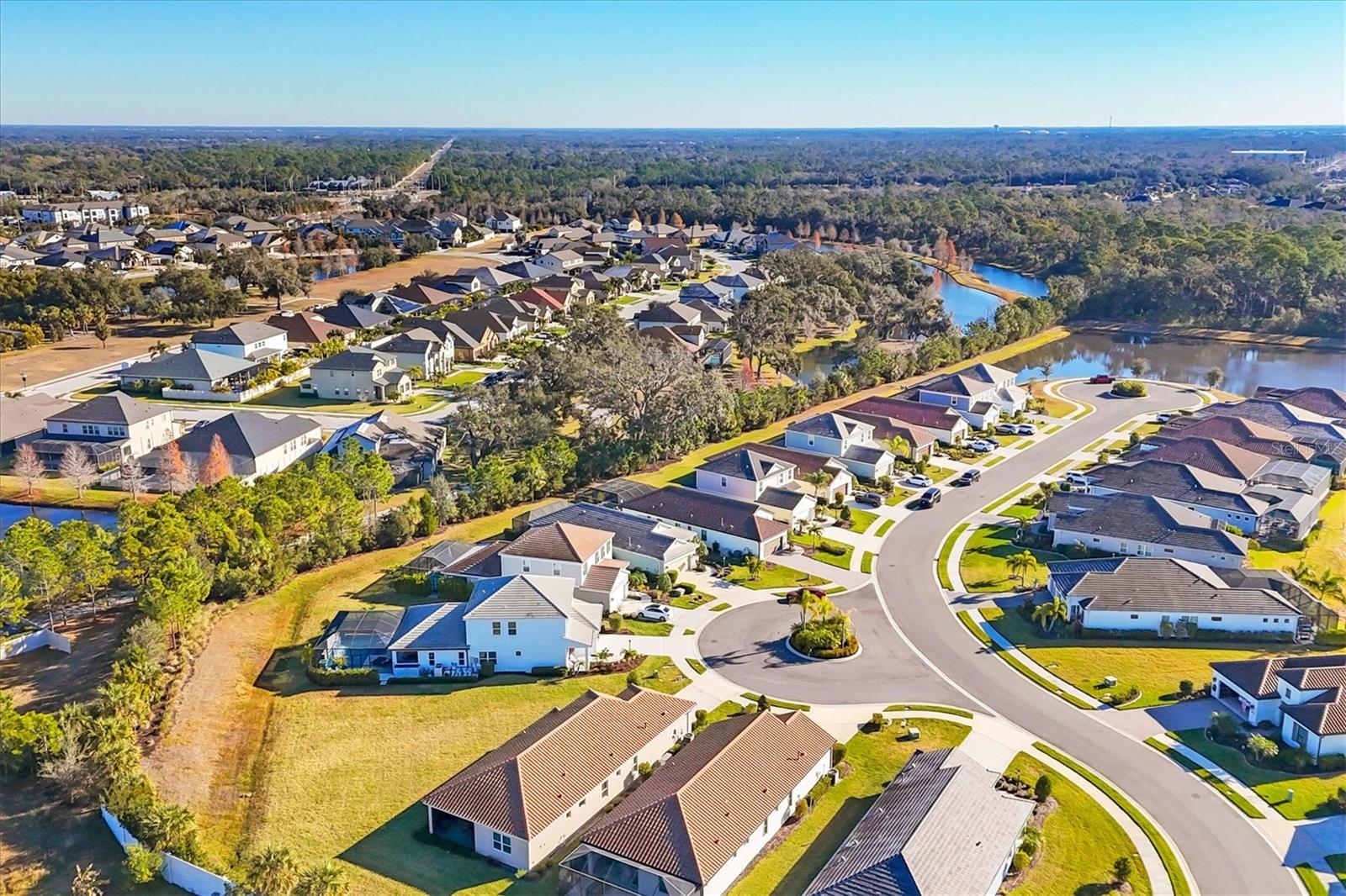 Image 21 of 100 For 12923 Seasong Terrace