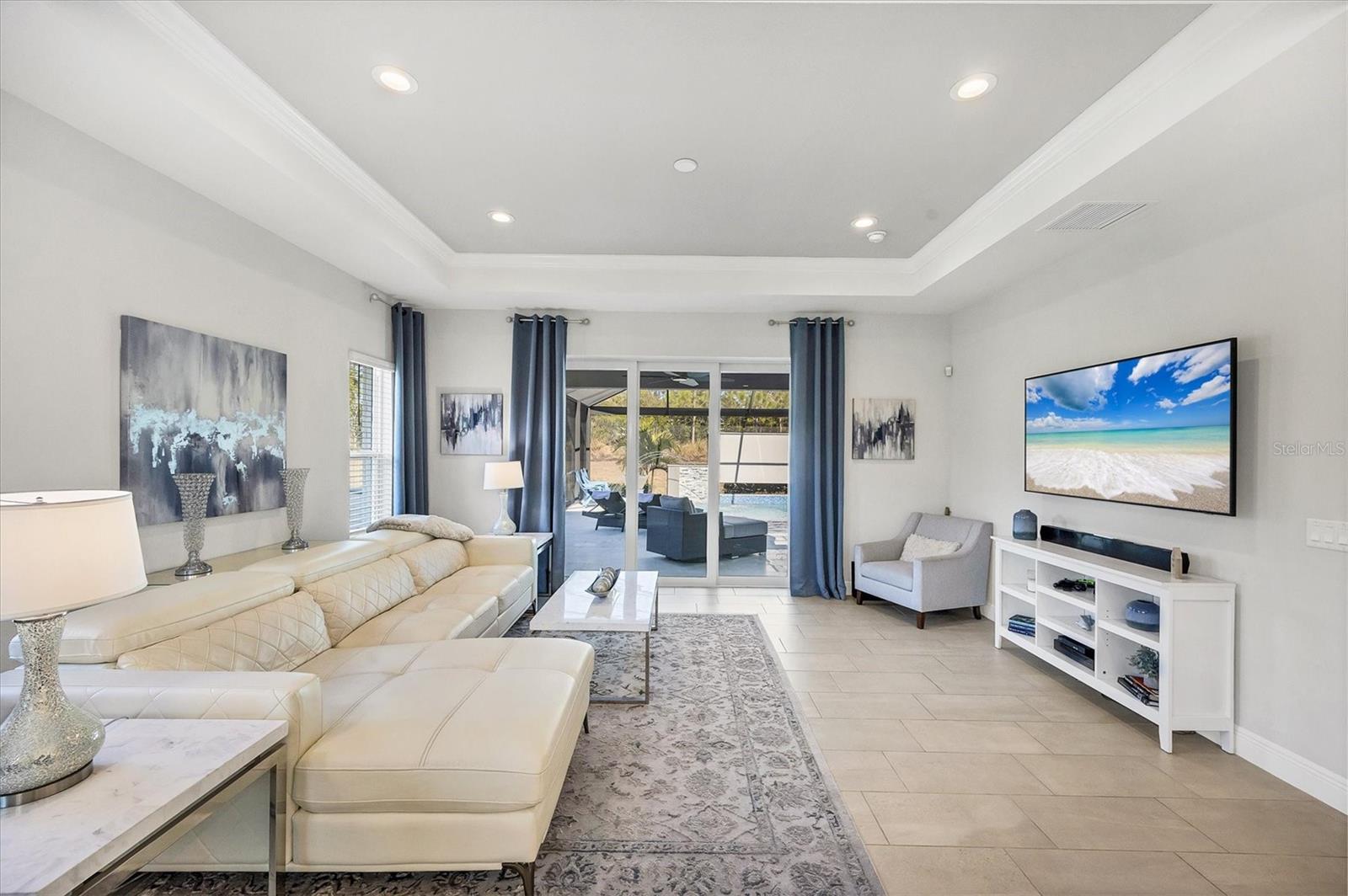 Image 34 of 100 For 12923 Seasong Terrace