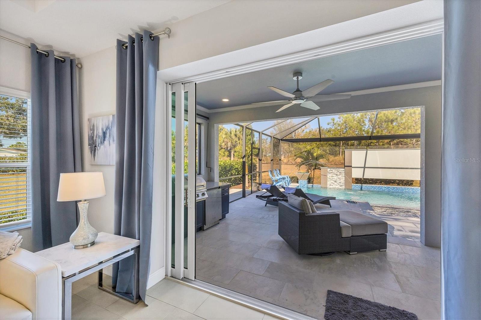 Image 37 of 100 For 12923 Seasong Terrace