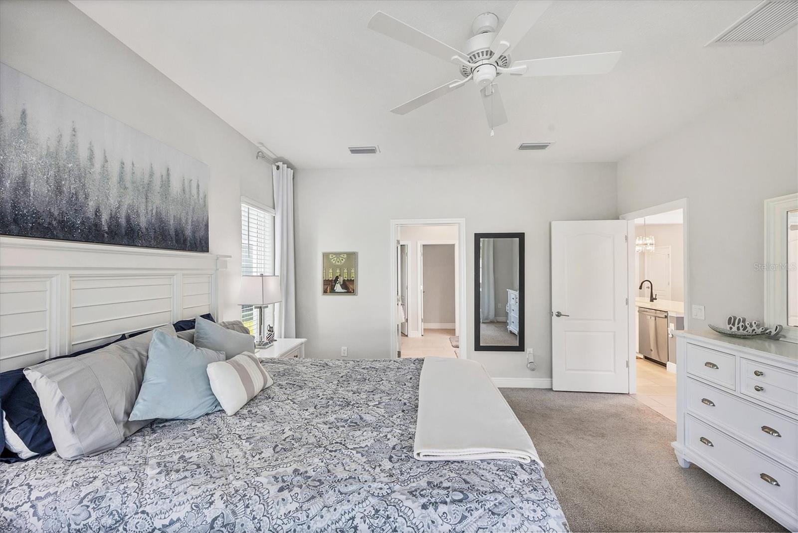 Image 52 of 100 For 12923 Seasong Terrace