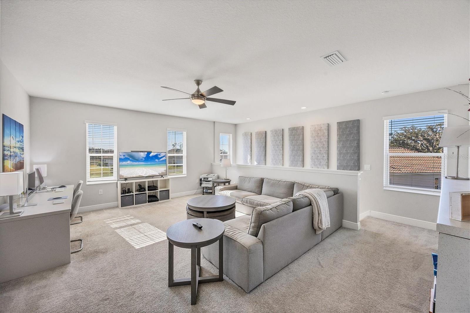 Image 59 of 100 For 12923 Seasong Terrace