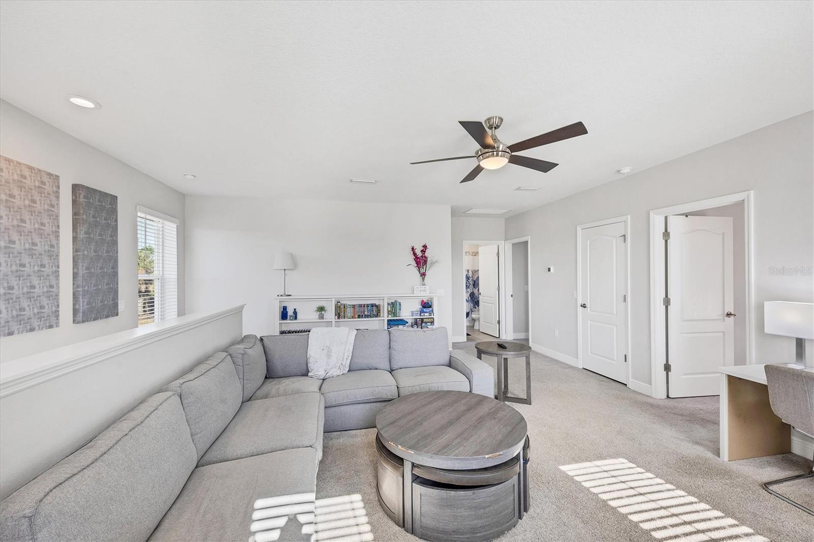 Image 62 of 100 For 12923 Seasong Terrace