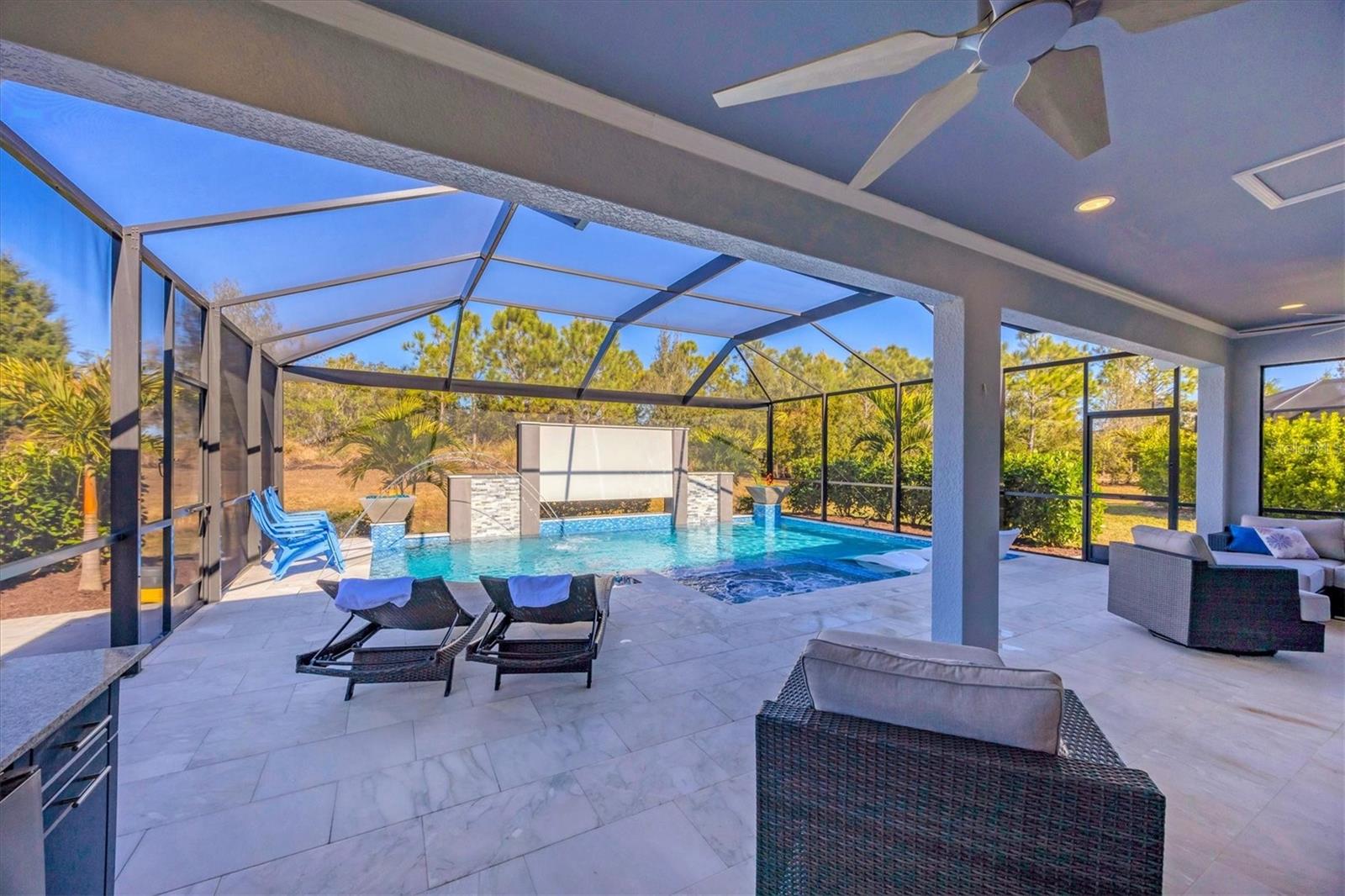 Image 74 of 100 For 12923 Seasong Terrace