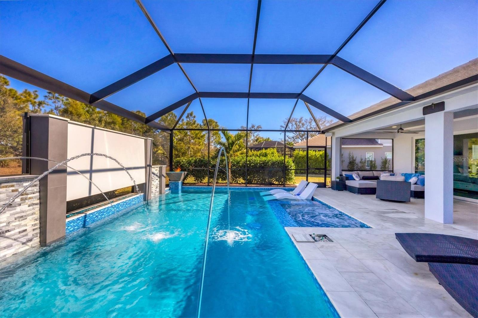 Image 82 of 100 For 12923 Seasong Terrace