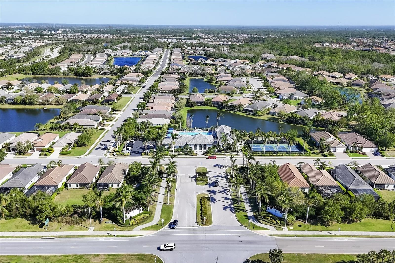 Image 87 of 100 For 12923 Seasong Terrace