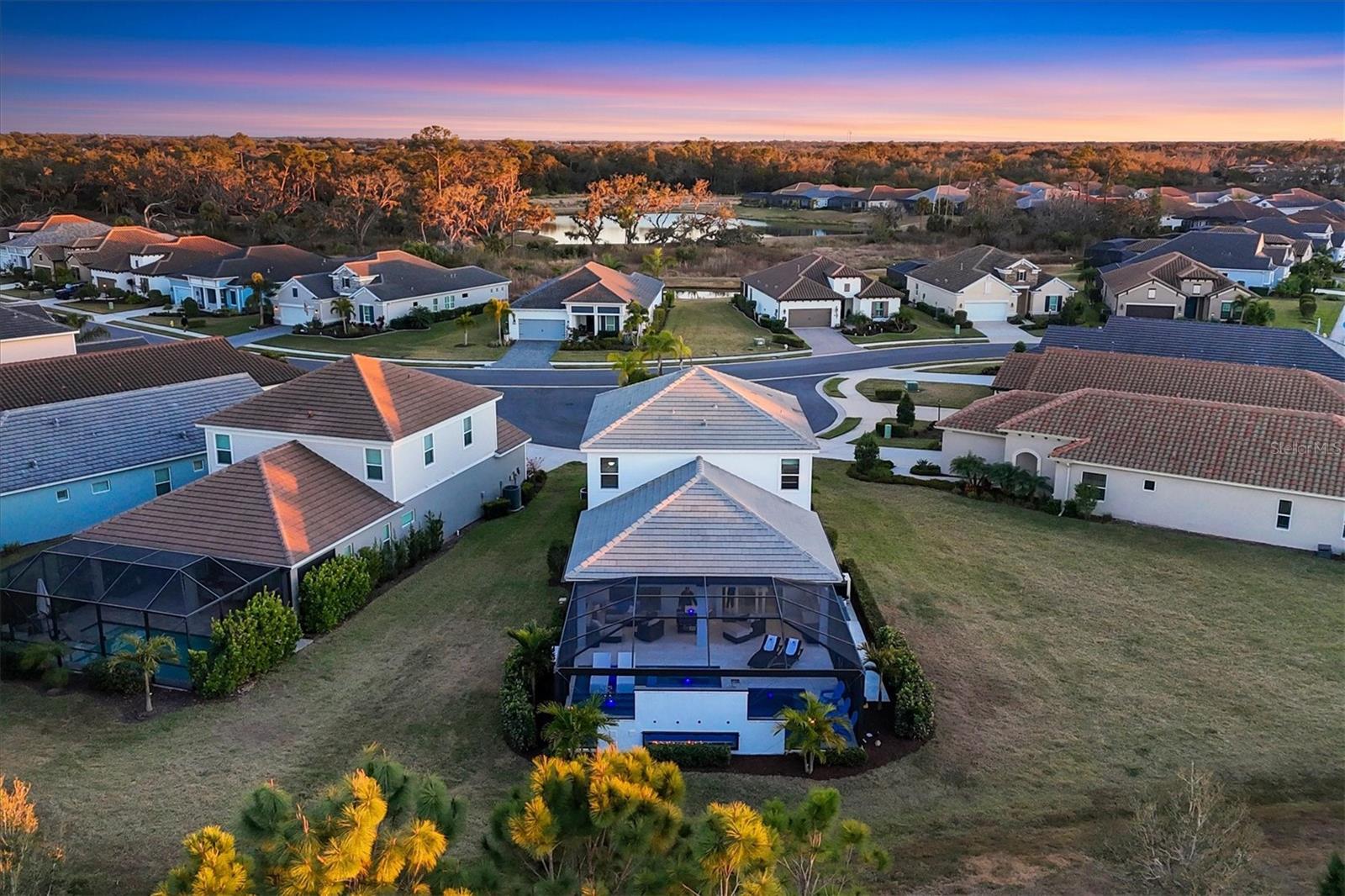 Image 9 of 100 For 12923 Seasong Terrace