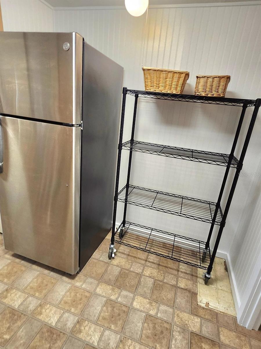 Image 25 of 70 For 6522 Massachusetts Street