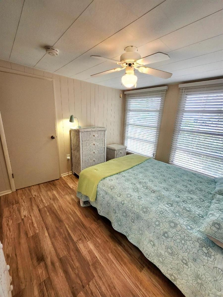 Image 27 of 70 For 6522 Massachusetts Street