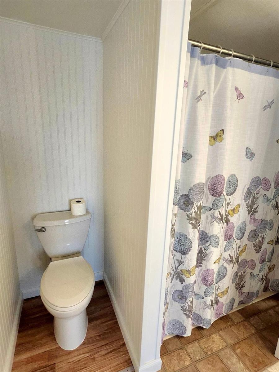 Image 30 of 70 For 6522 Massachusetts Street