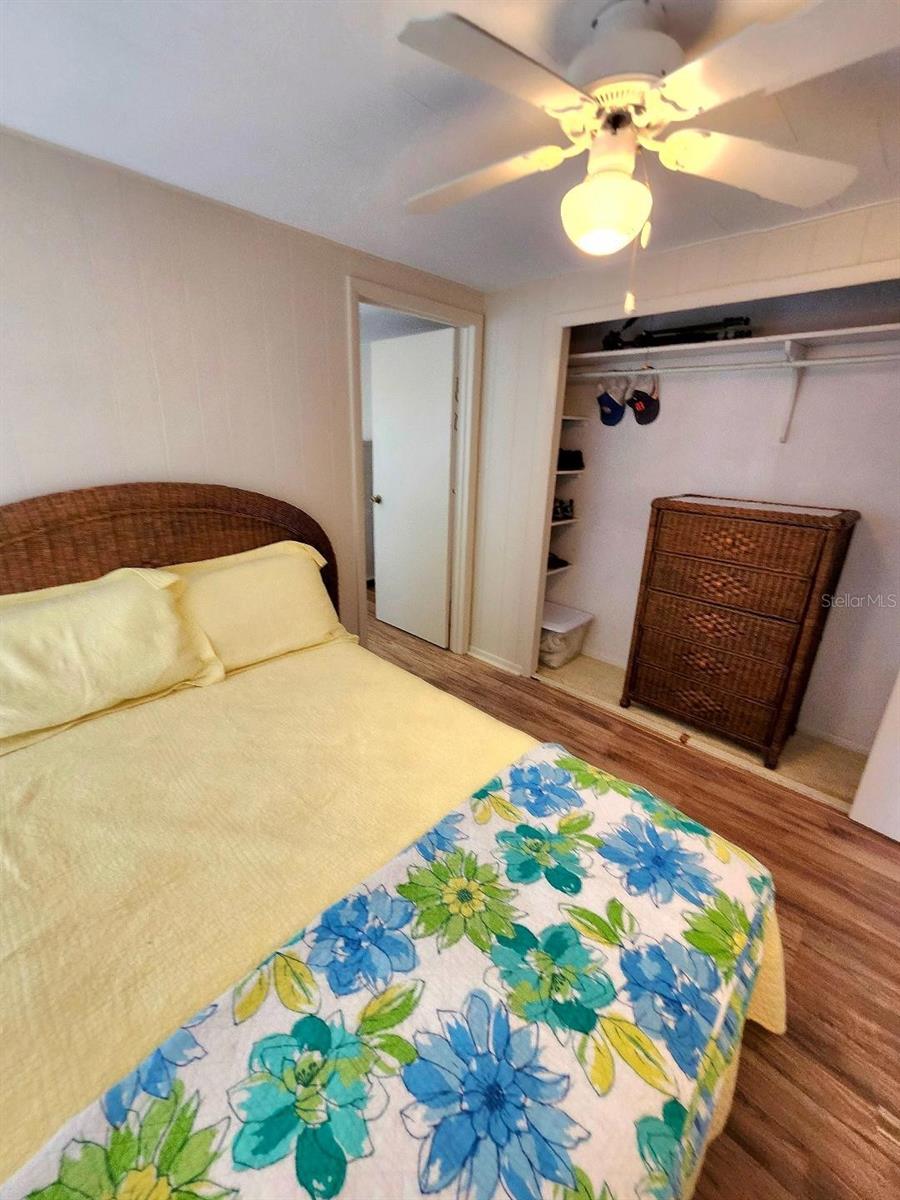 Image 32 of 70 For 6522 Massachusetts Street