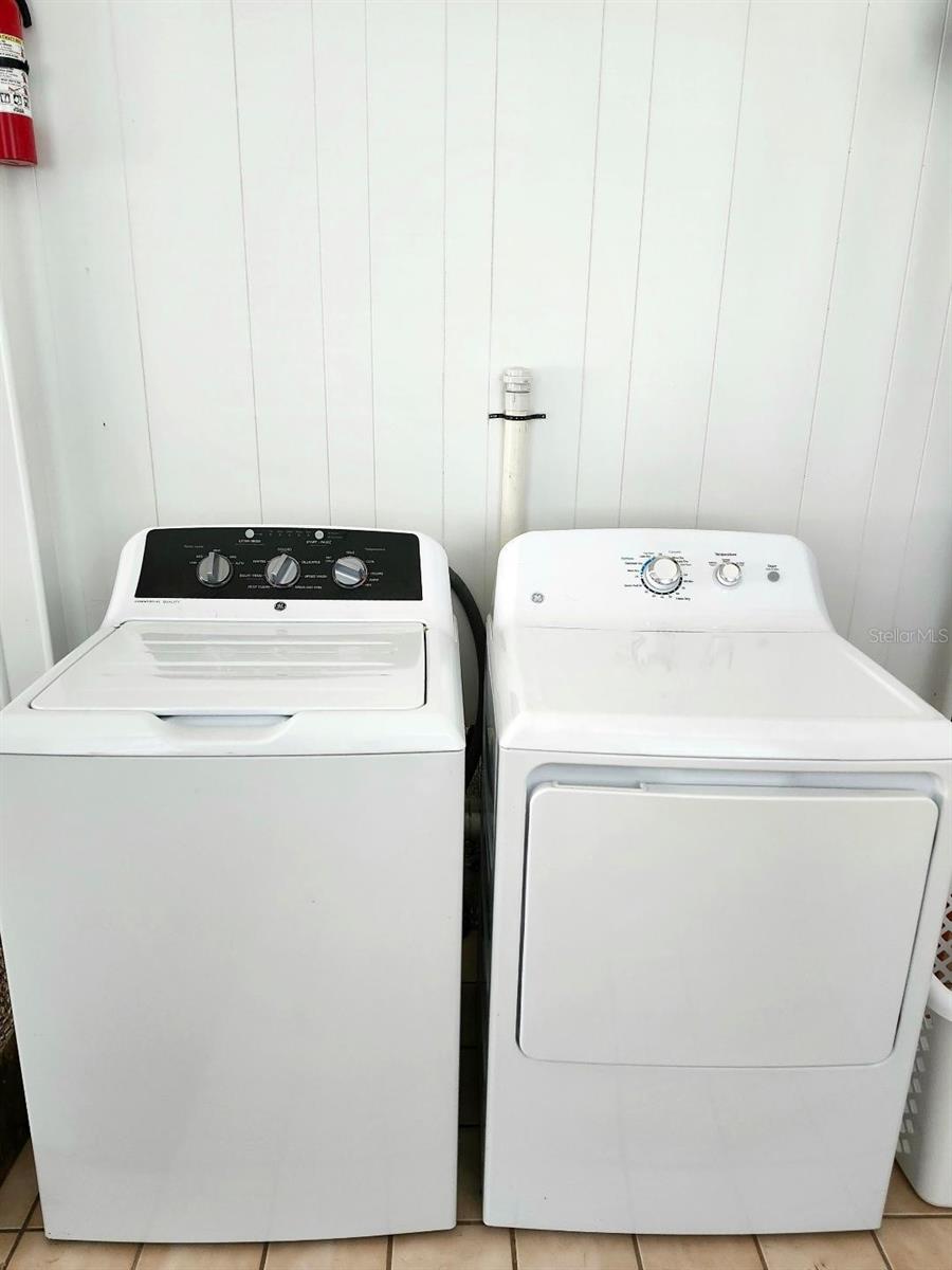 Image 42 of 70 For 6522 Massachusetts Street