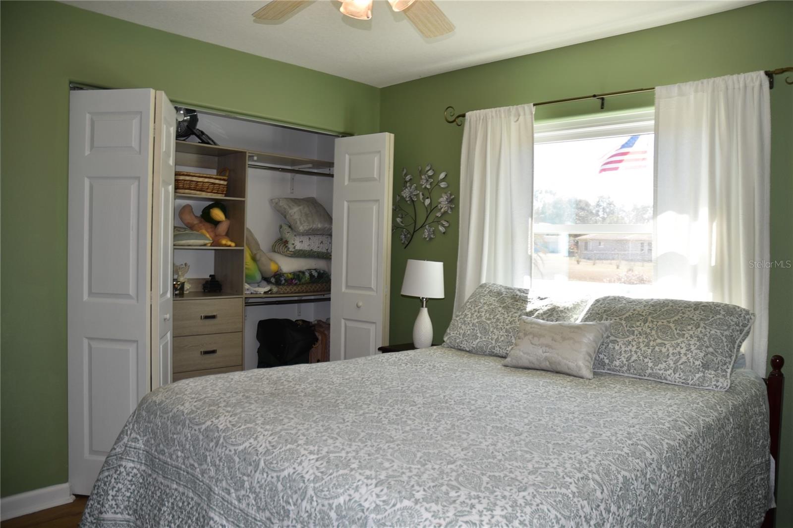 Image 26 of 50 For 10447 62nd Court