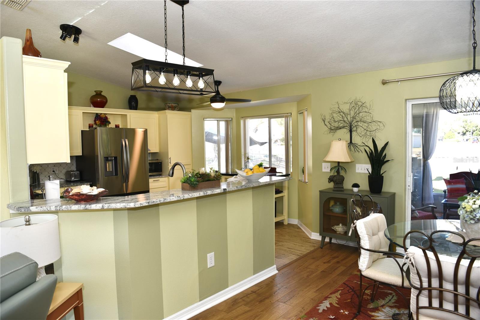 Image 32 of 50 For 10447 62nd Court