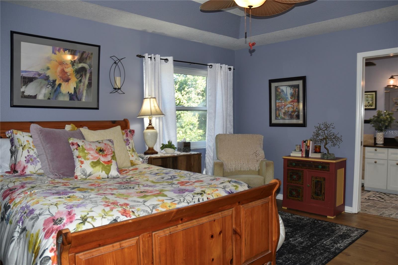 Image 33 of 50 For 10447 62nd Court