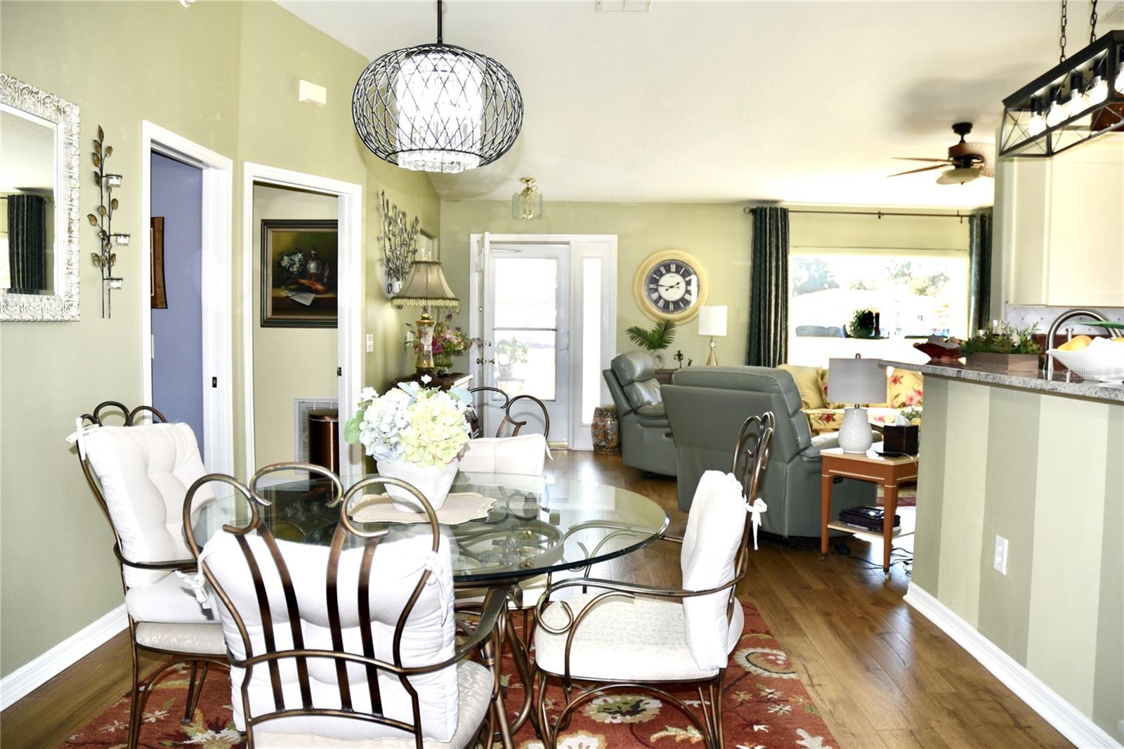 Image 38 of 50 For 10447 62nd Court