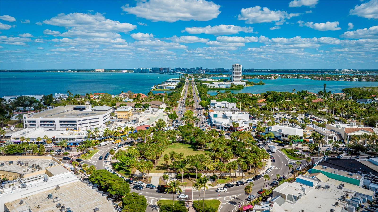 Image 60 of 69 For 1504 Corfu Place