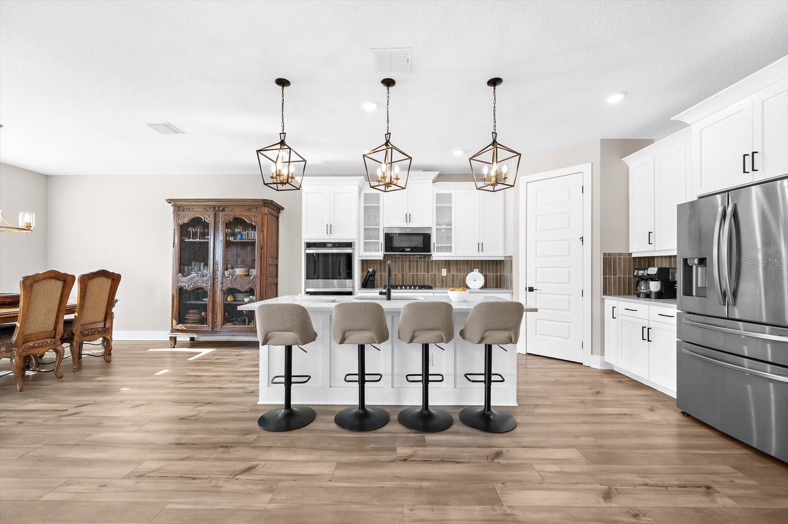 Image 17 of 85 For 13832 Green Hammock Place