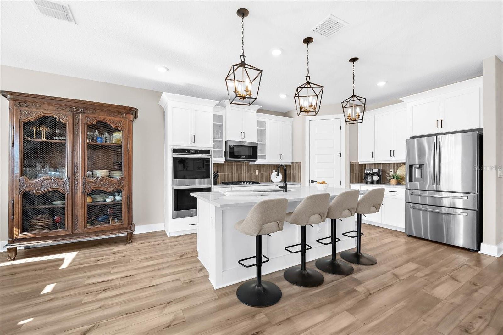 Image 18 of 85 For 13832 Green Hammock Place