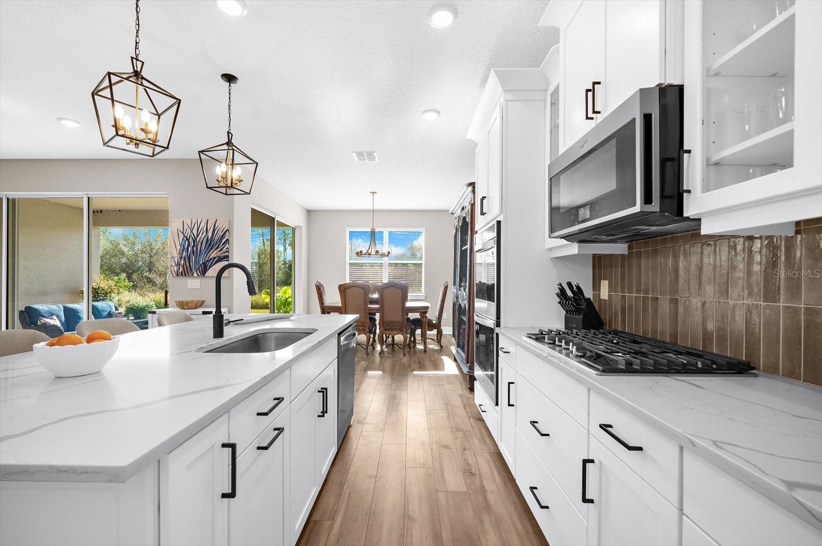 Image 22 of 85 For 13832 Green Hammock Place