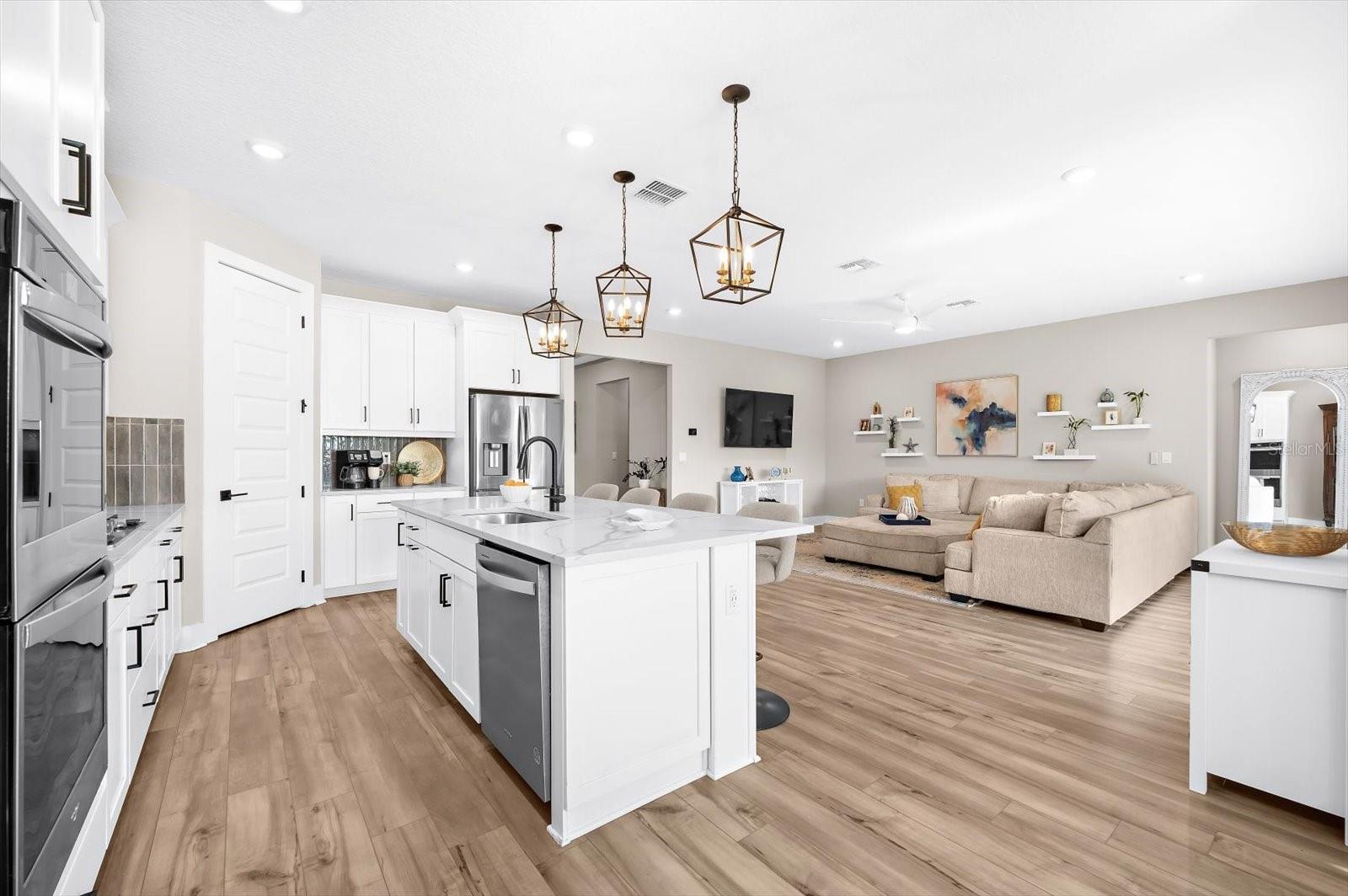 Image 24 of 85 For 13832 Green Hammock Place