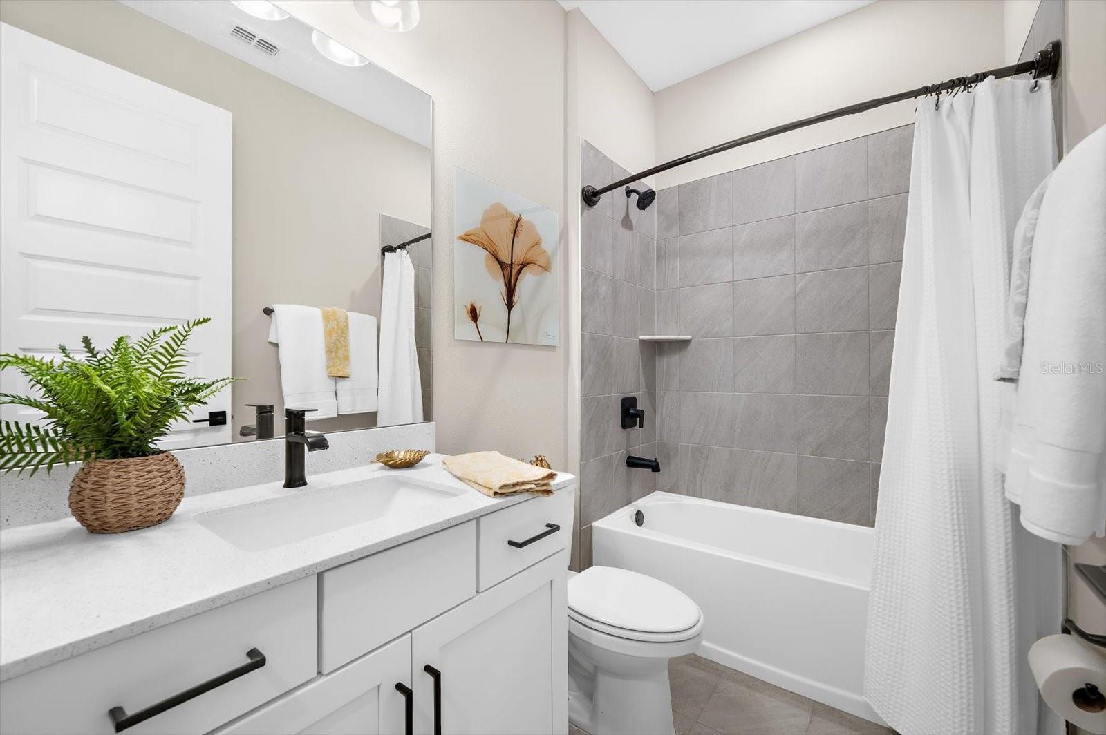 Image 31 of 85 For 13832 Green Hammock Place