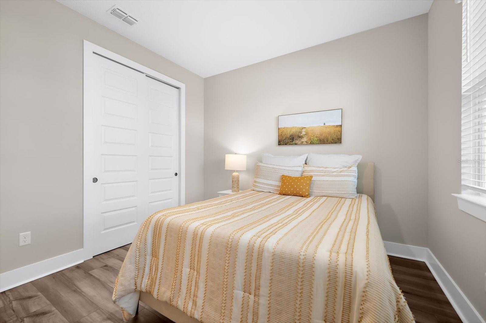 Image 33 of 85 For 13832 Green Hammock Place