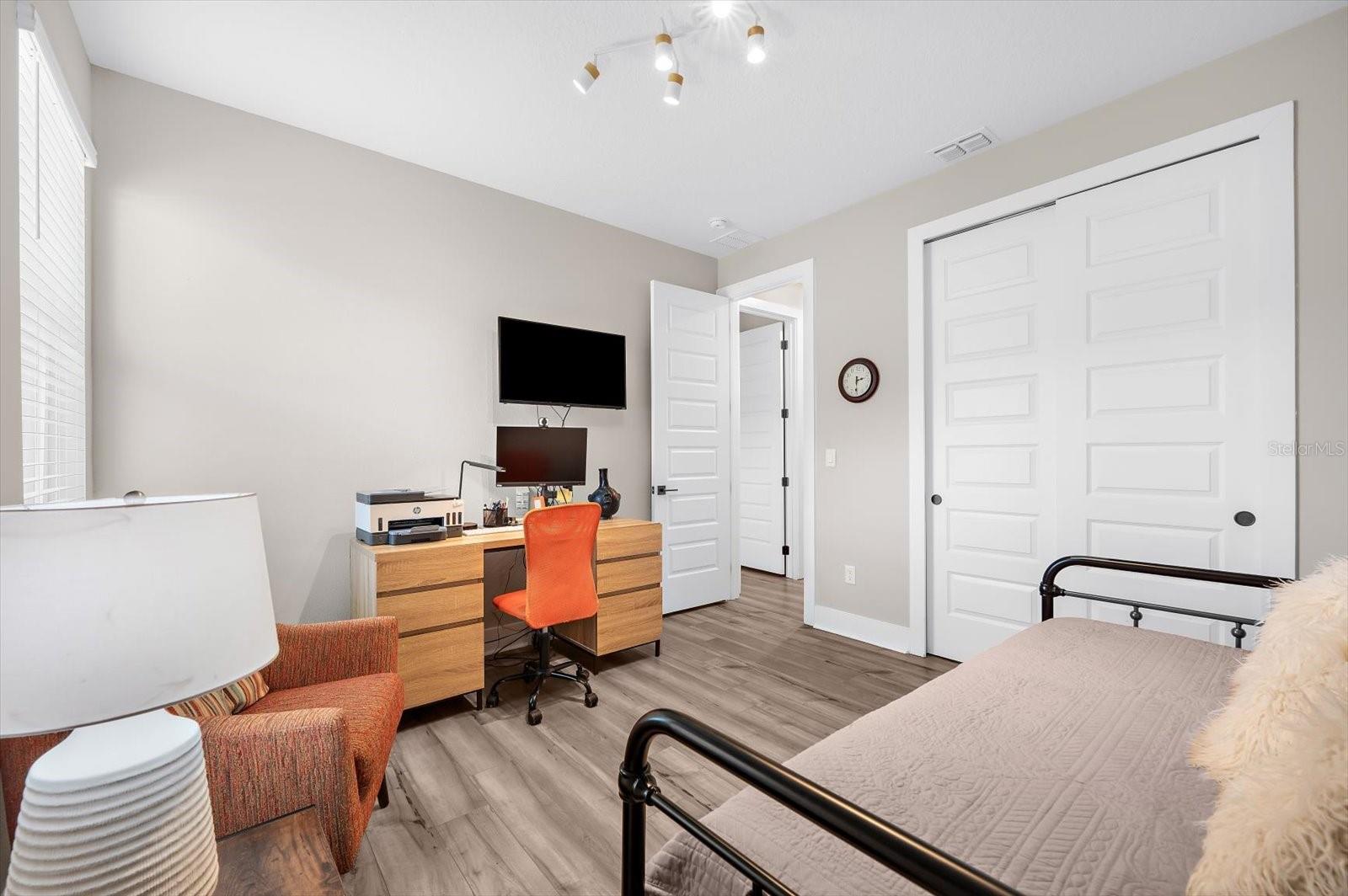 Image 39 of 85 For 13832 Green Hammock Place