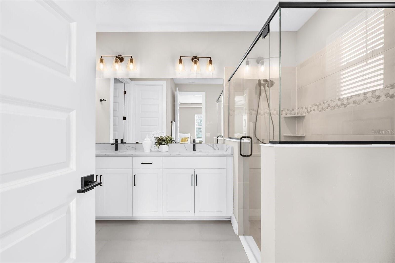 Image 43 of 85 For 13832 Green Hammock Place