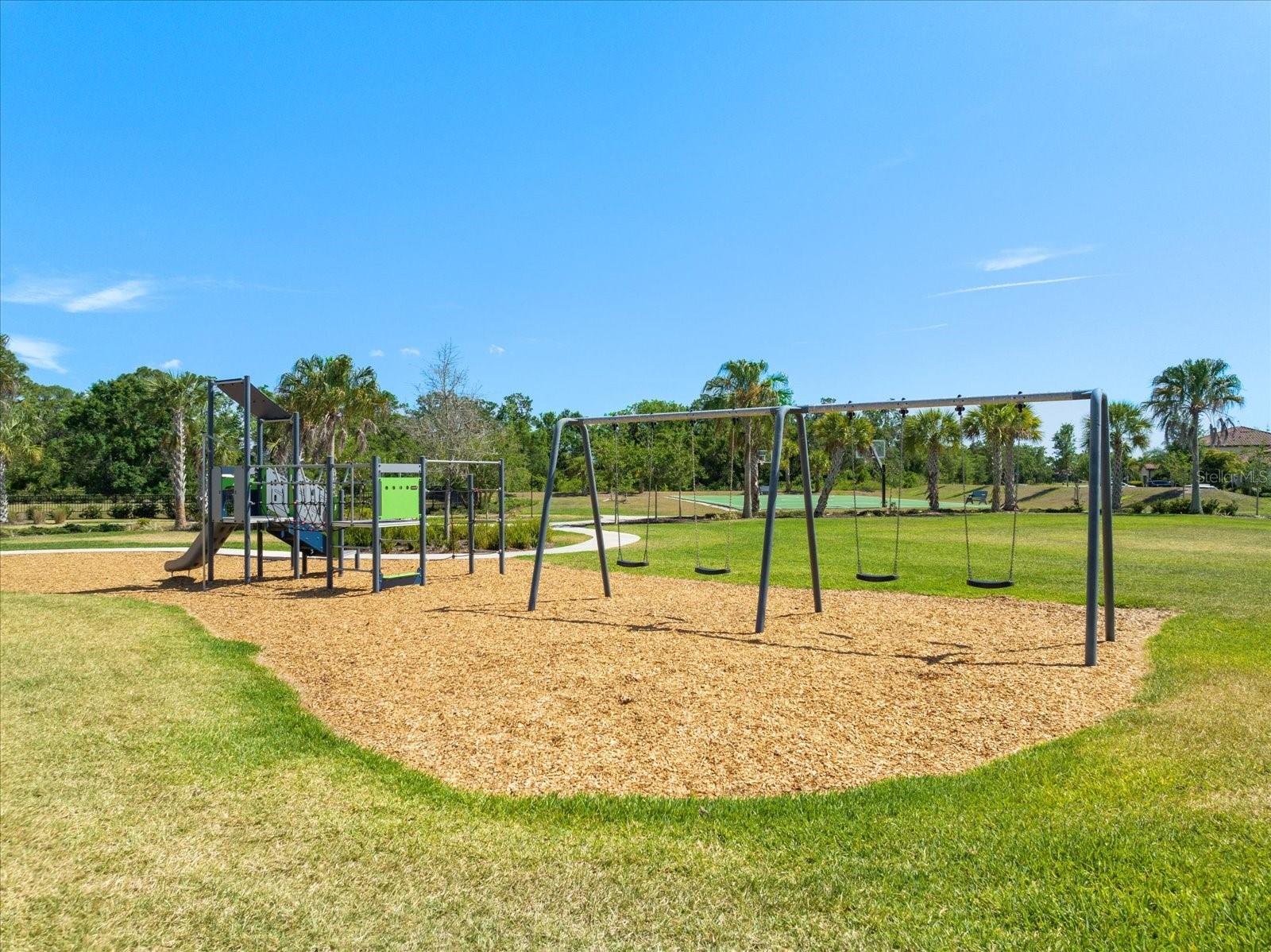 Image 76 of 85 For 13832 Green Hammock Place