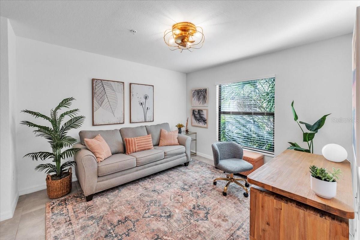 Image 14 of 74 For 5711 Palmer Circle 206